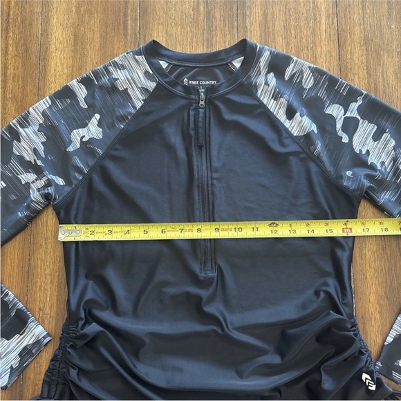 Free Country Top Womens S 4/6 Gray Black Camo Arms Drawstrings 1/4 Zip Pullover - Picture 7 of 13